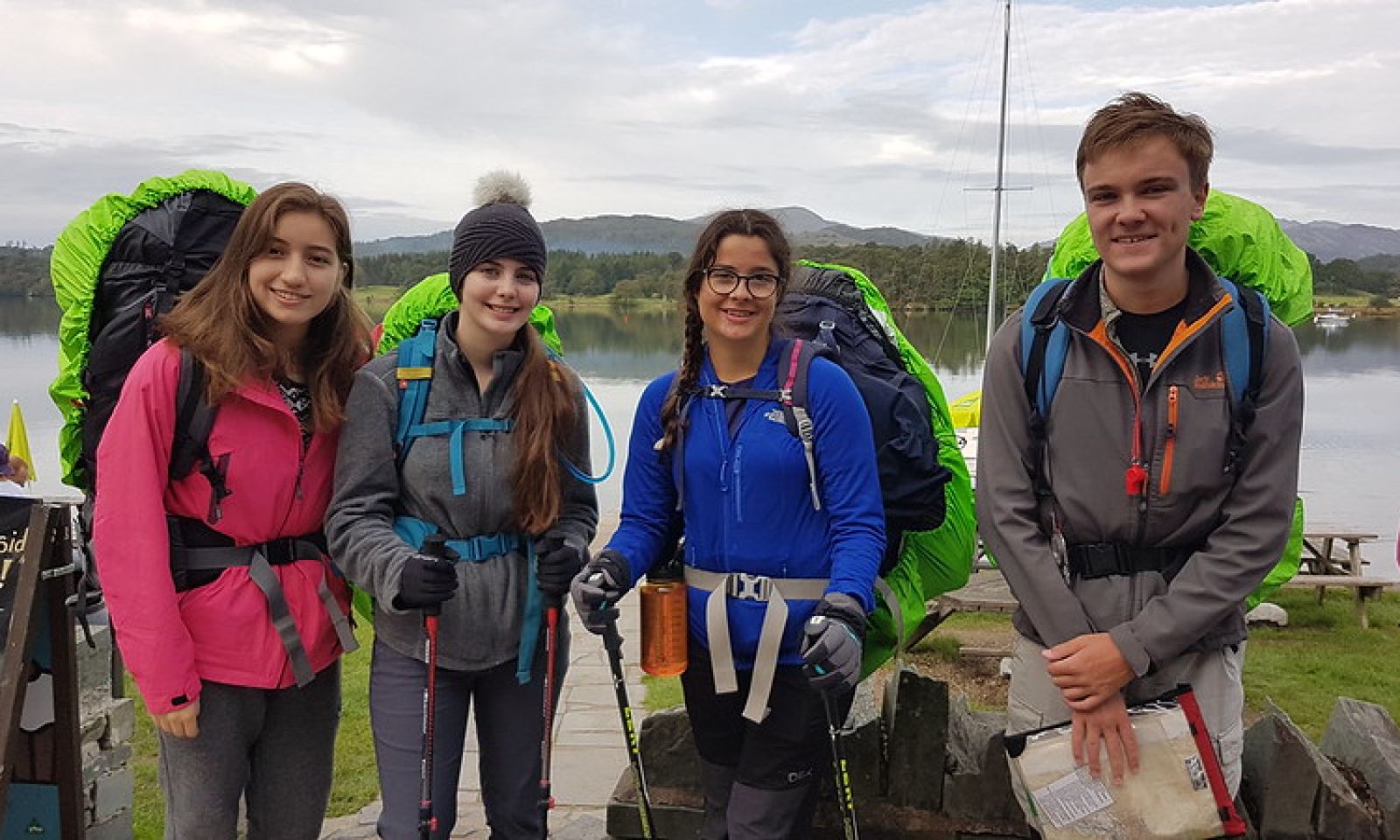 DofE students on their expedition